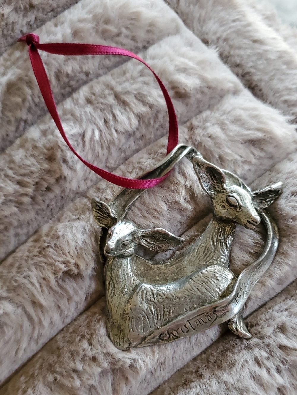 Vintage Joseph Addotta Christmas 1997 Silver Deer Family Ornament